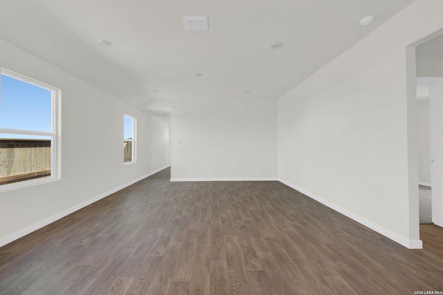 Spacious, unfurnished interior of a new home in Mayfair, New Braunfels (Image 19). Spacious, unfurnished interior of a new home in Mayfair, New Braunfels (Image 19).