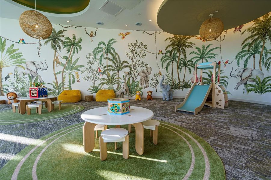 Community amenities in Aria Reserve, Miami (Image 67).