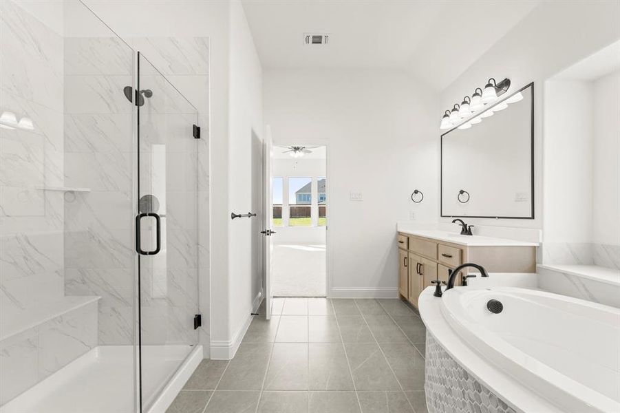 24. 610 Tenor - Bath (3) 24. 610 Tenor - Bath (3)