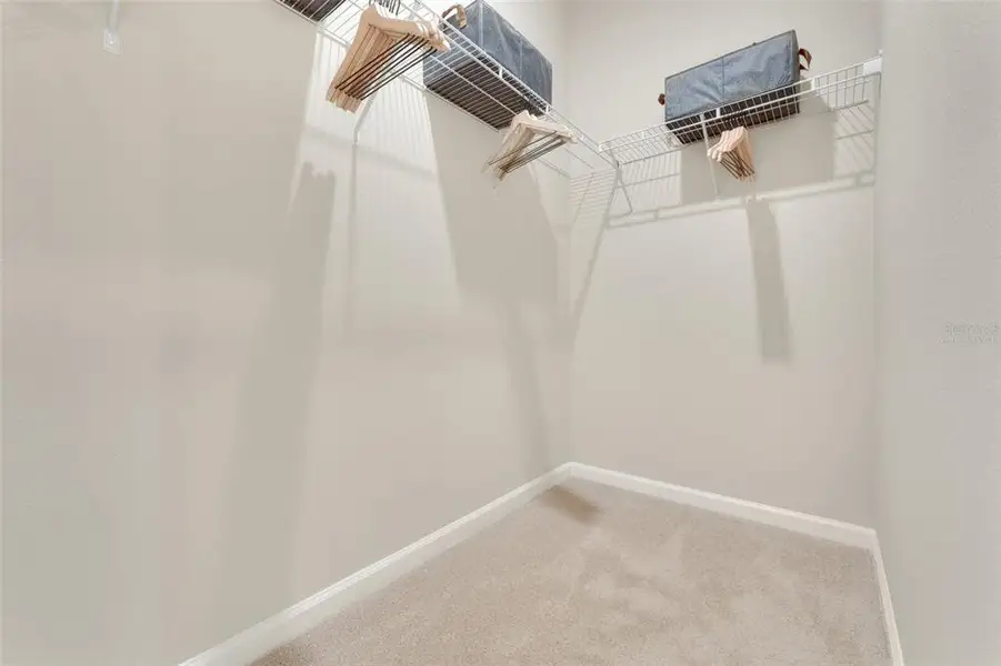 Spacious, unfurnished interior of a new home in Willowbrook North, Winter Haven (Image 19).