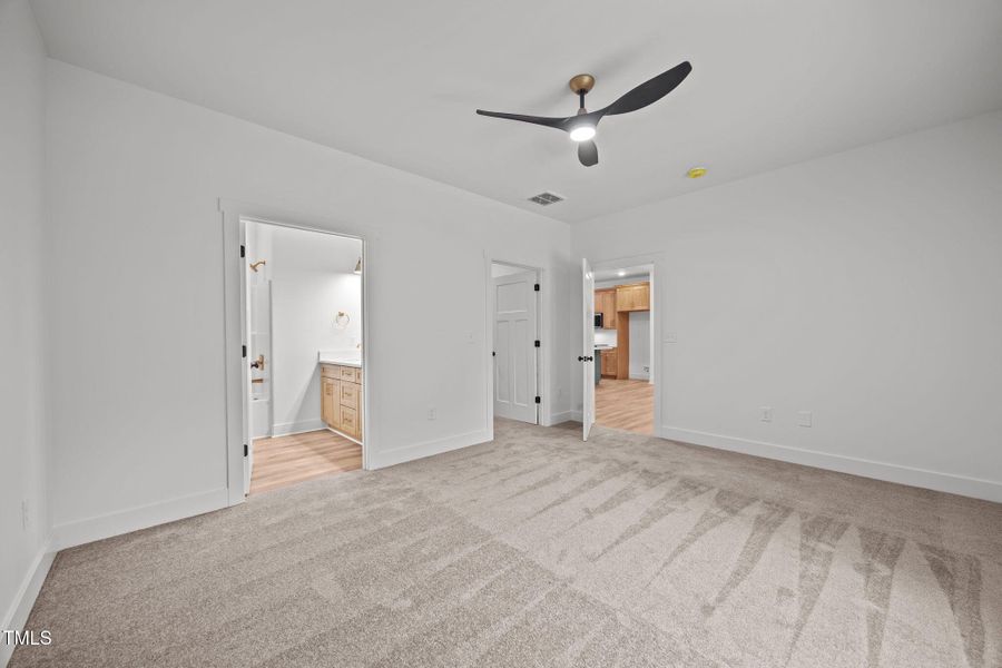 19-web-or-mls-IMG_5987 19-web-or-mls-IMG_5987