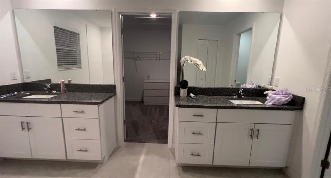 Furnished interior view inside a new home in , Plant City (Image 4).
