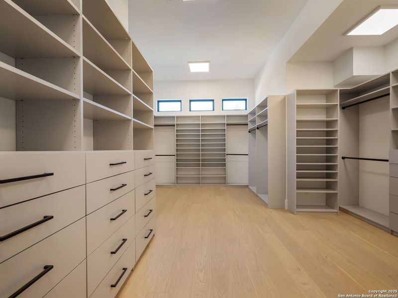 Spacious, unfurnished interior of a new home in , San Antonio (Image 21). Spacious, unfurnished interior of a new home in , San Antonio (Image 21).