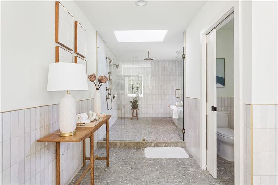 Furnished interior view inside a new home in , Atlanta (Image 33). Furnished interior view inside a new home in , Atlanta (Image 33).