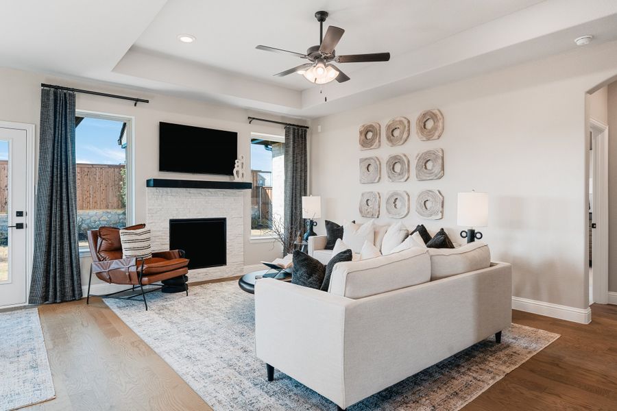 Representative furnished interior of a home built from the Avalon by Beazer Homes in Goodland: Overlook 60', Midlothian (Image 14).