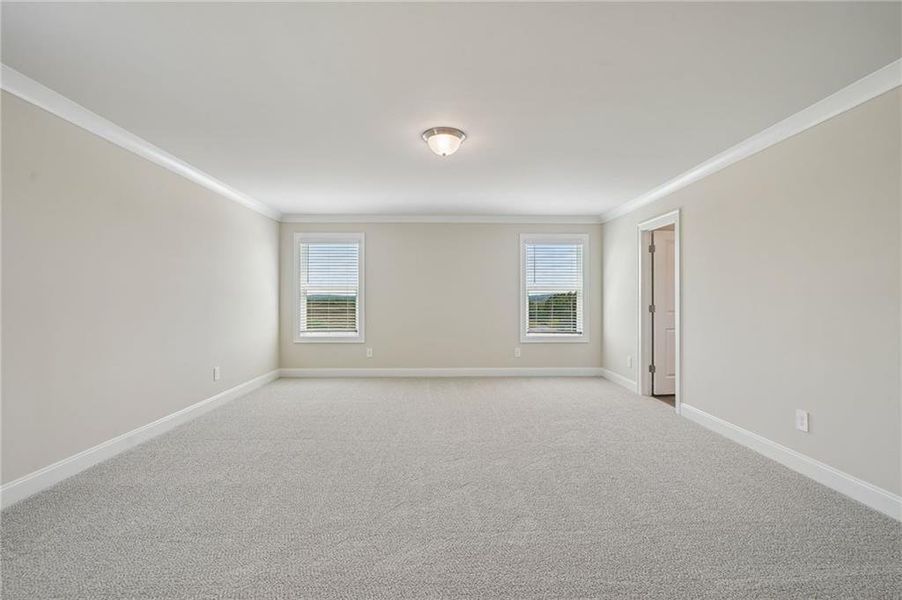 Spacious, unfurnished interior of a new home in River Pointe, Monroe (Image 22).