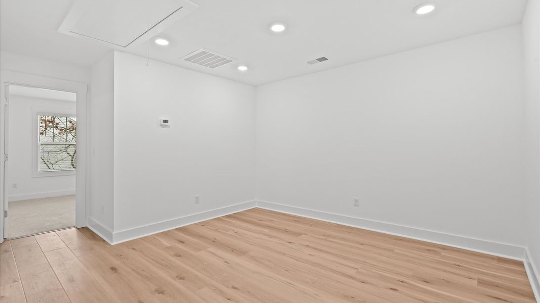 Furnished interior view inside a new home in Pelham Crossing, Greenville (Image 23).