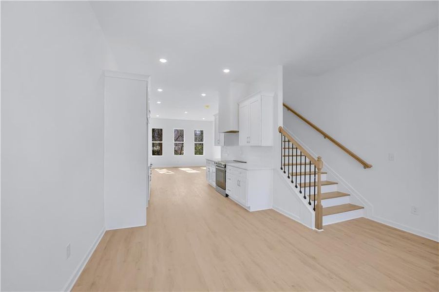 Spacious, unfurnished interior of a new home in , Scottdale (Image 18).