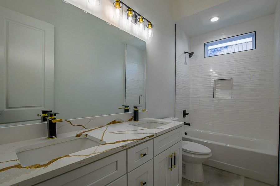 Furnished interior view inside a new home in , Atlanta (Image 35).