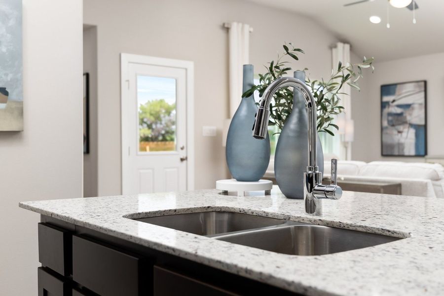 Representative interior finishes for a home built from the Duranta by Hakes Brothers in The Heights at Riverbend II, Brownsville (Image 21).