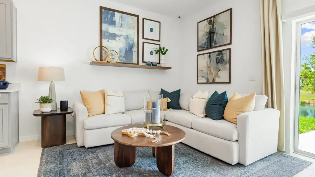 Furnished interior view inside a new home in The Towns at Tiburon, Nokomis (Image 11).