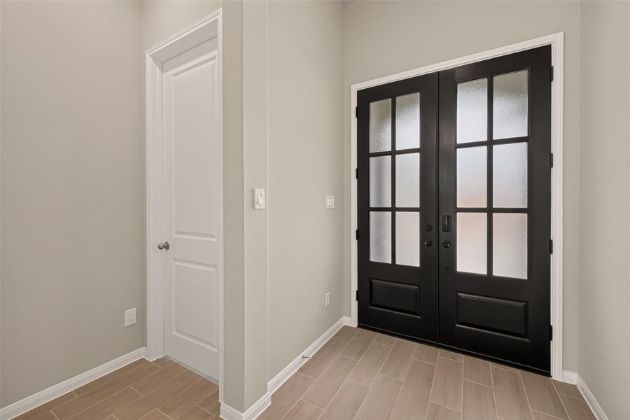 Spacious, unfurnished interior of a new home in , Richmond (Image 21).