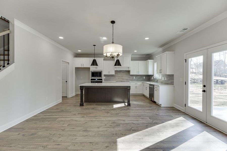 Furnished interior view inside a new home in , Jefferson (Image 6).