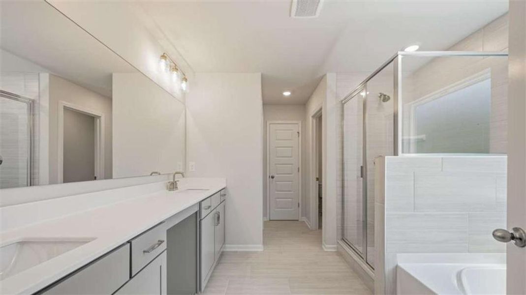Furnished interior view inside a new home in Water Oak Estates, Lawrenceville (Image 7).