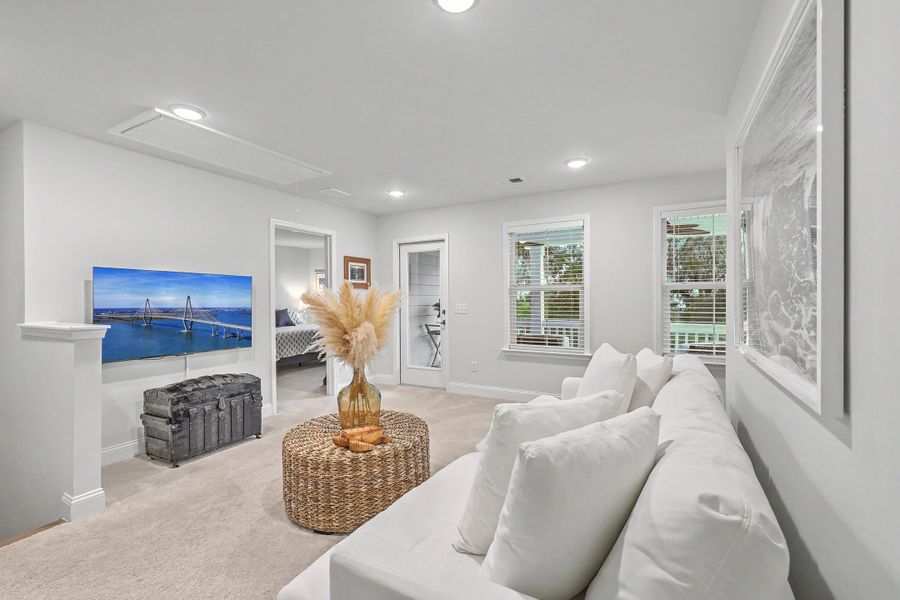 Furnished interior view inside a new home in Sea Island Preserve, Johns Island (Image 39).