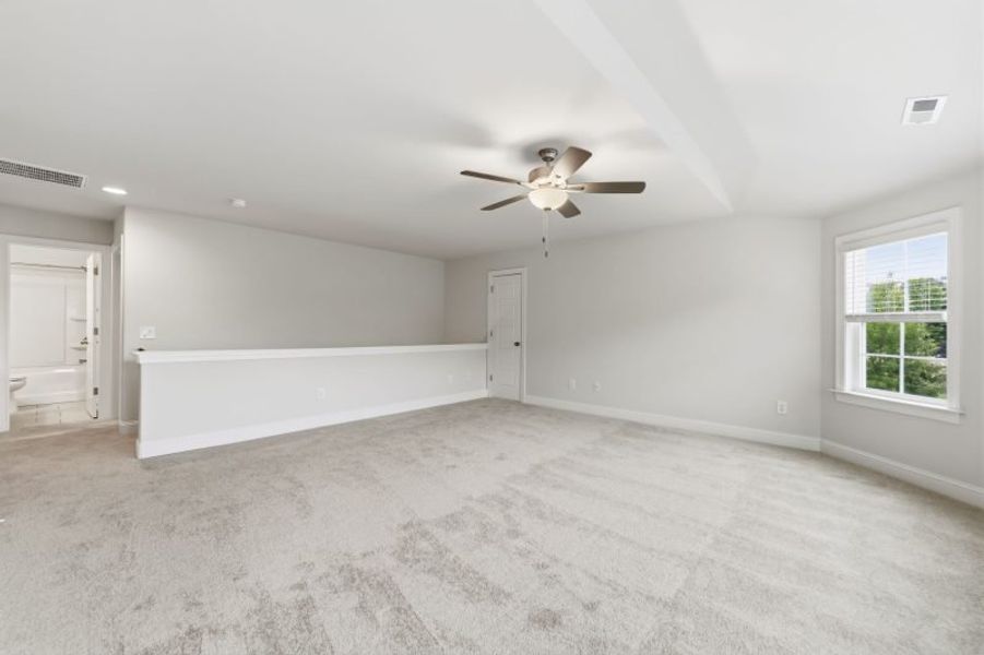 Spacious, unfurnished interior of a new home in Weybridge, Burlington (Image 55). Spacious, unfurnished interior of a new home in Weybridge, Burlington (Image 55).