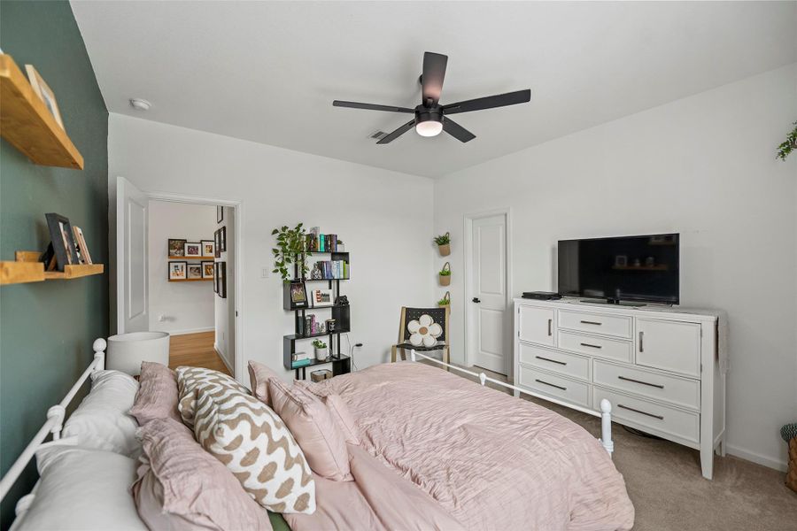 Furnished interior view inside a new home in The Trails, New Caney (Image 29). Furnished interior view inside a new home in The Trails, New Caney (Image 29).