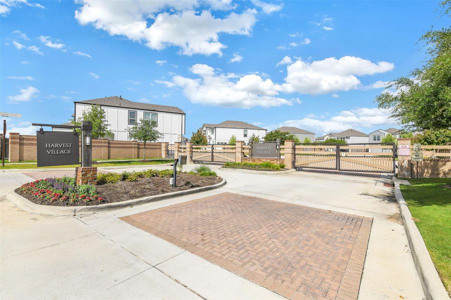 Community amenities in Spring Brook Village - City Series, Houston (Image 31).