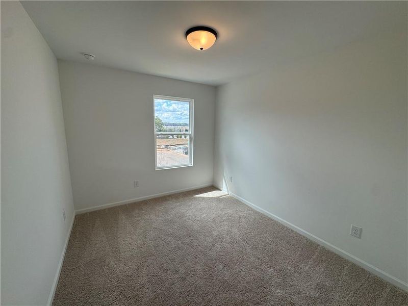 Spacious, unfurnished interior of a new home in Laurelwood, Douglasville (Image 37).