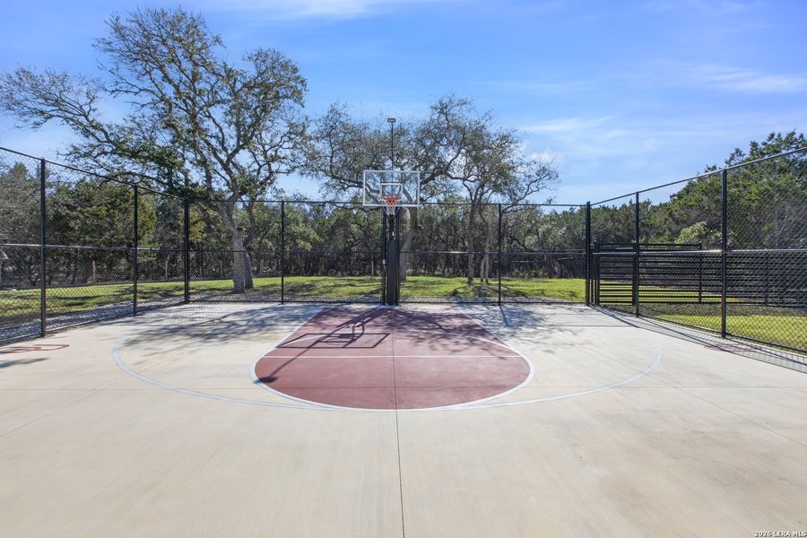 Community amenities in , Fair Oaks Ranch (Image 31).