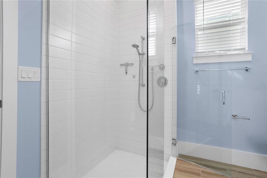 Furnished interior view inside a new home in , Winter Garden (Image 8).