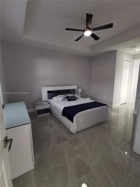 Furnished interior view inside a new home in , Cape Coral (Image 7).