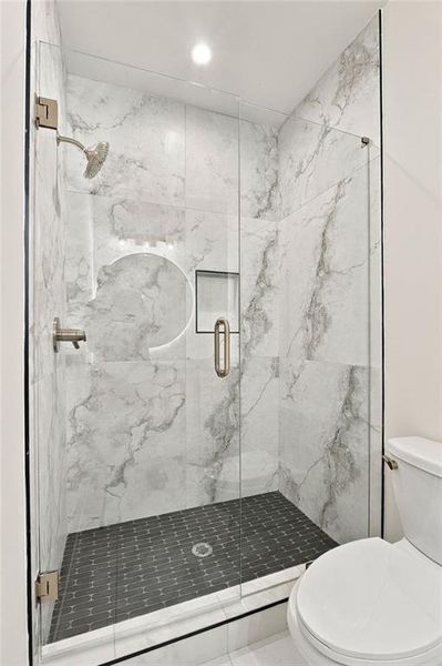 Image 43 of a home in .