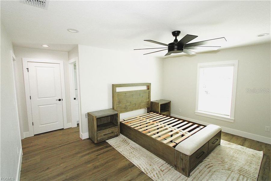 Furnished interior view inside a new home in , Cape Coral (Image 11).