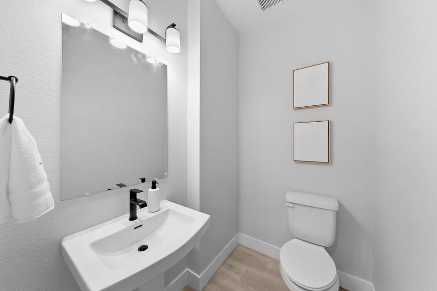 Representative furnished interior of a home built from the Backcountry by Taylor Morrison in Trailstone Townhomes - The Westerly Collection, Arvada (Image 13).