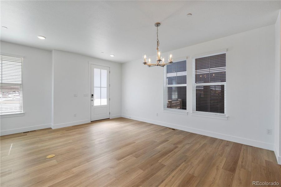 Spacious, unfurnished interior of a new home in Westerly, Erie (Image 13).