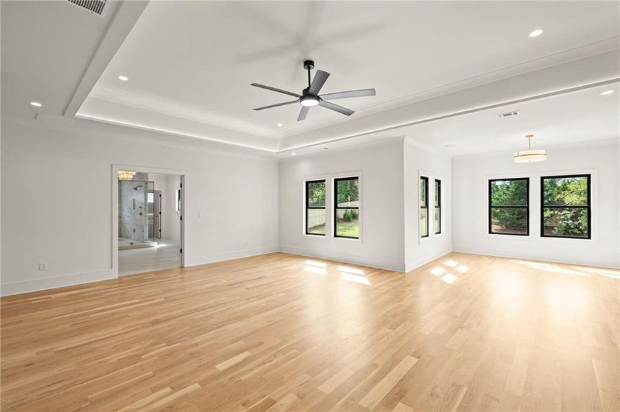 Spacious, unfurnished interior of a new home in , Marietta (Image 57).