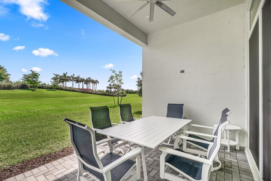 030-5105RivoAltoCircle-Westlake-FL-33470