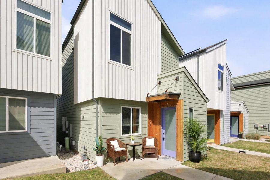 Exterior details and patio area of a home in , Austin (Image 17).