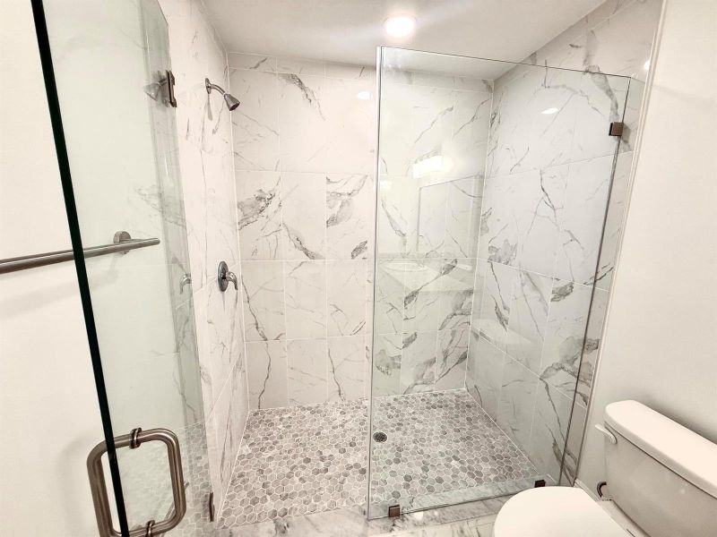 B3 SHOWER B3 SHOWER