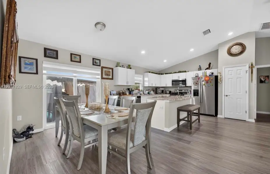Furnished interior view inside a new home in , Citrus Springs (Image 17).