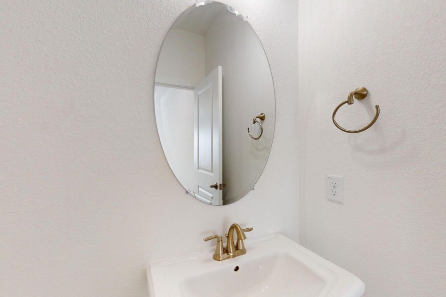 Image 38 of a home in Edgewood.