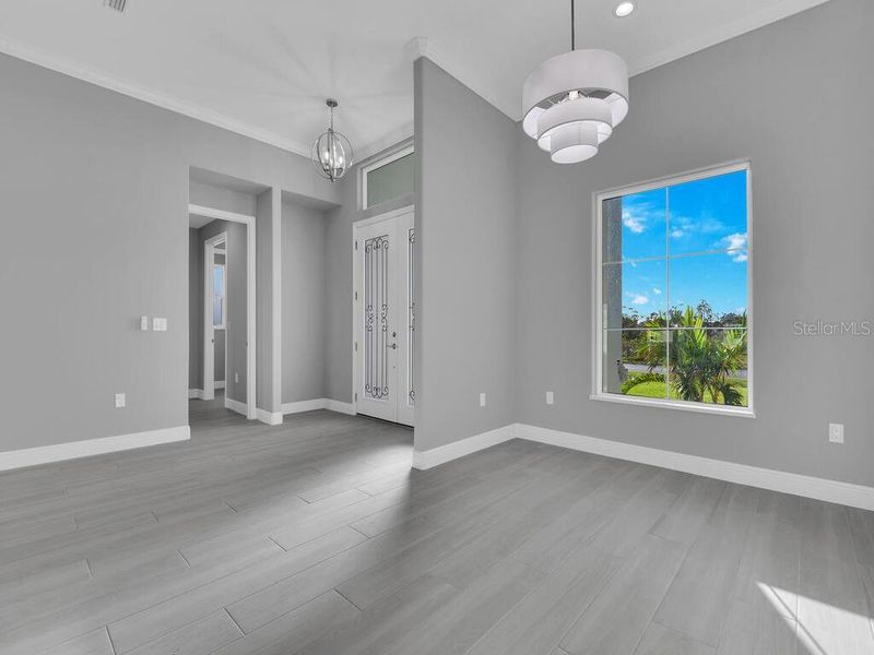 Spacious, unfurnished interior of a new home in , Rotonda West (Image 19).