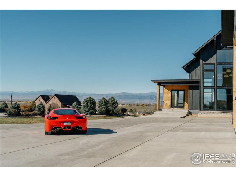 Image 38 of a home in .