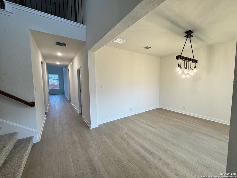 Spacious, unfurnished interior of a new home in , Castroville (Image 18).