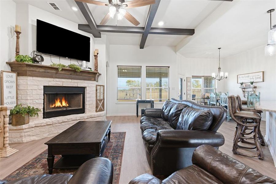 Furnished interior view inside a new home in , Grandview (Image 10).