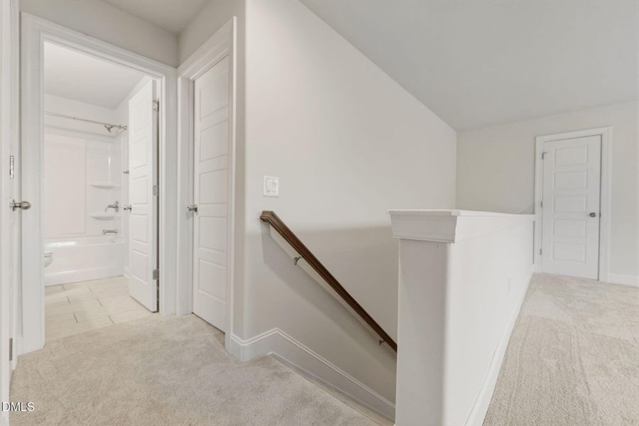 37-web-or-mls-DSC00524 37-web-or-mls-DSC00524