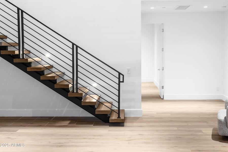 Azure_Lot25_QMI_Basement_Stairs_Detail