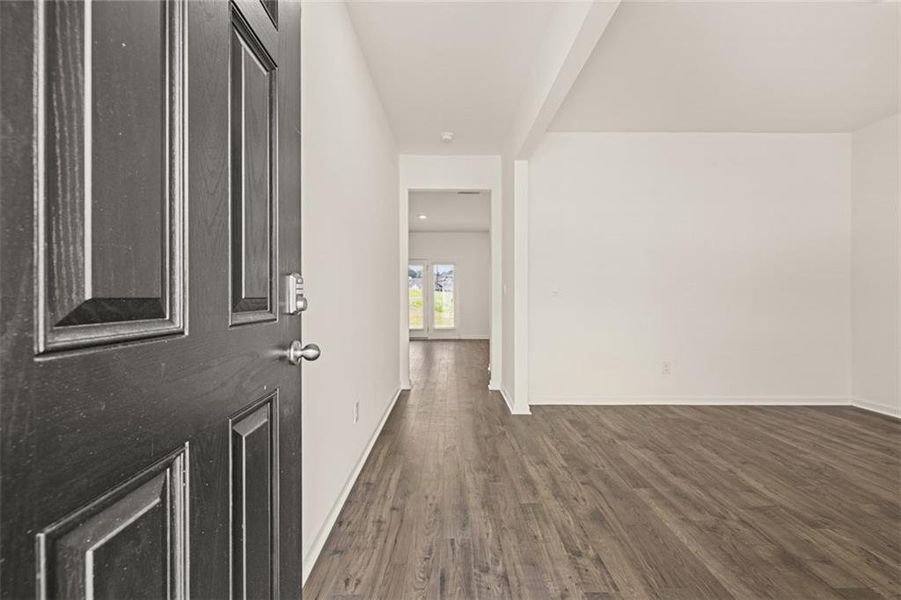 Spacious, unfurnished interior of a new home in Champion's Run, Lithonia (Image 12).