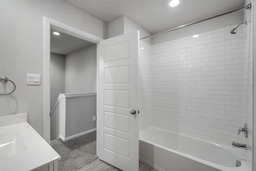 Furnished interior view inside a new home in , Fort Worth (Image 7).