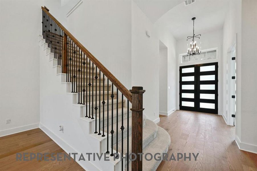 Spacious, unfurnished interior of a new home in Quail Hollow, Rockwall (Image 13).