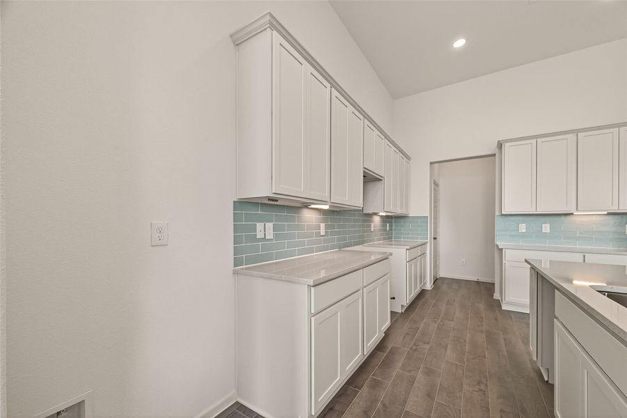 Furnished interior view inside a new home in Rates starting as low as, Iowa Colony (Image 9). Furnished interior view inside a new home in Rates starting as low as, Iowa Colony (Image 9).