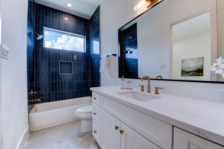 Furnished interior view inside a new home in , Houston (Image 34). Furnished interior view inside a new home in , Houston (Image 34).