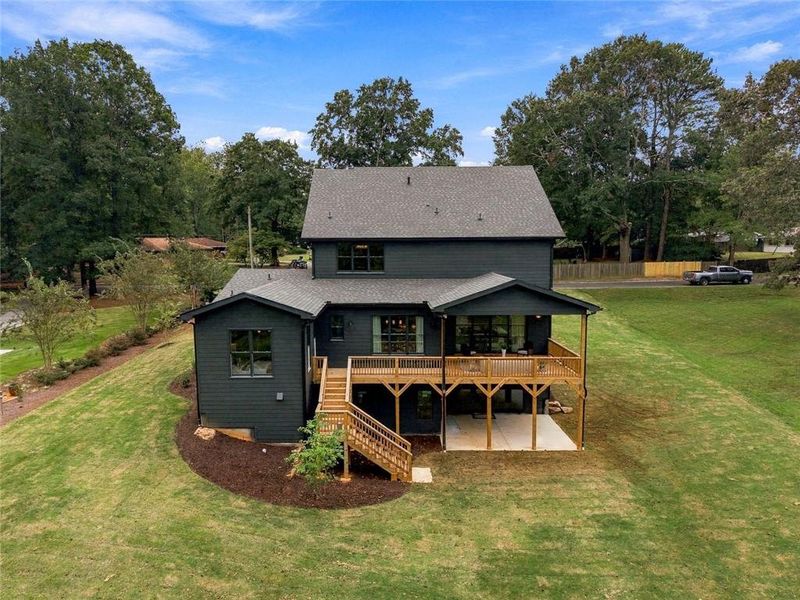 Exterior details and patio area of a home in , Smyrna (Image 41).