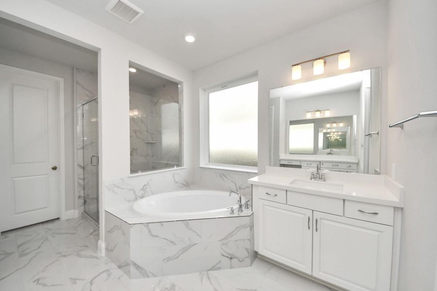 Furnished interior view inside a new home in ARTAVIA: Hilltop Collection, Conroe (Image 8). Furnished interior view inside a new home in ARTAVIA: Hilltop Collection, Conroe (Image 8).