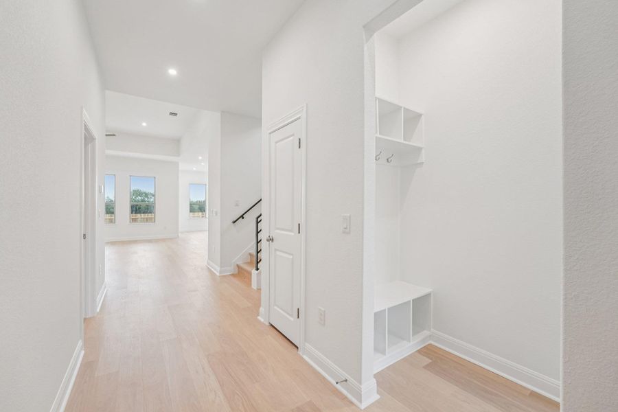 Spacious, unfurnished interior of a new home in Sage Hollow, Kyle (Image 33).